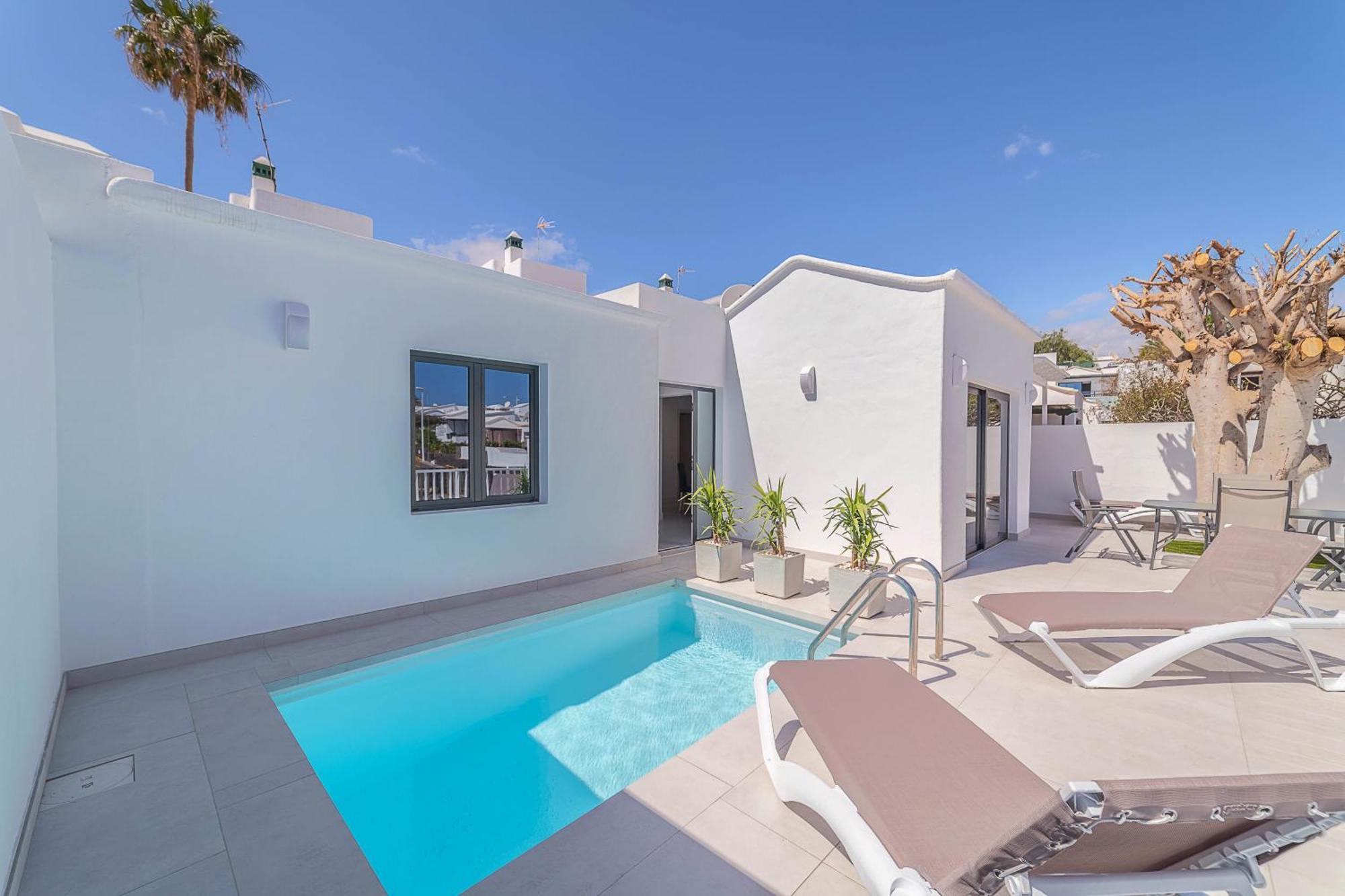 Nina Lanzarote Villa